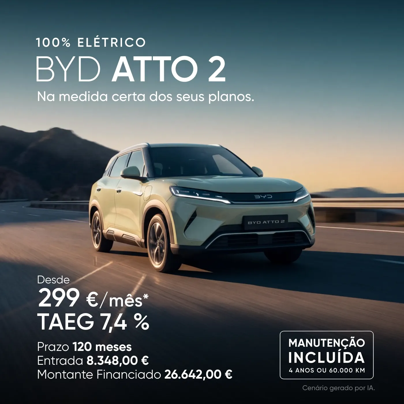 SUV elétrico BYD Atto 2 em cinzento-claro a conduzir numa estrada de montanha ao pôr do sol.