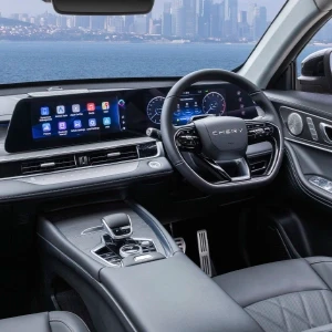 Premium cockpit of the luxurious Chery 8 featuring a widescreen digital display, integrated infotainment system, and refined leather interior finishes