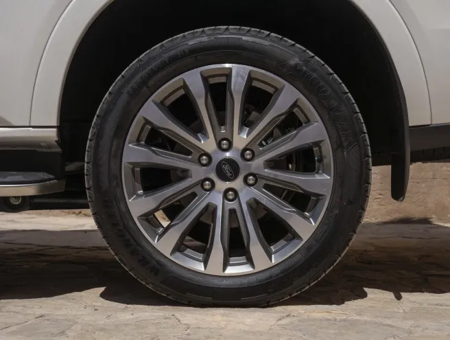 Ford Everest Limited wheels