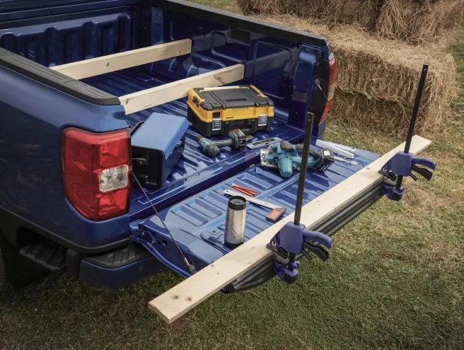 Ford Ranger trunk full of constrution materials