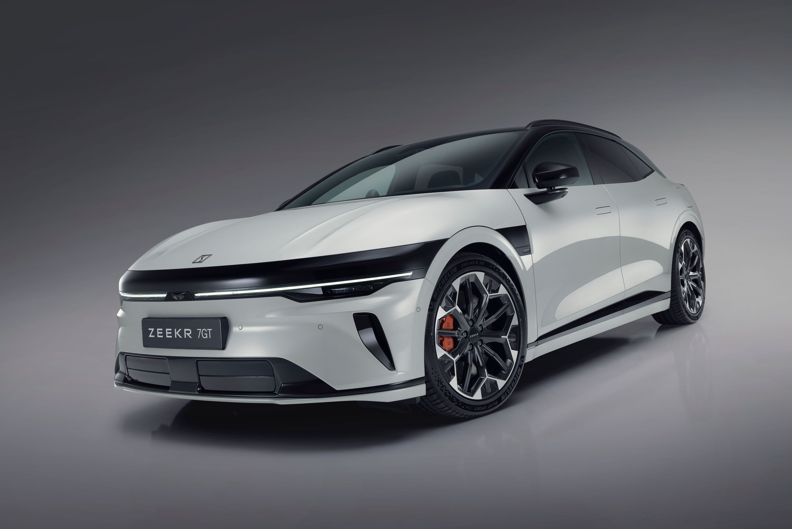 <p>Zeekr 7GT </p><p>Performance e qualidade de construção revolucionárias<br></p><p><br></p>